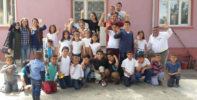 AKILLI KÖY DE ÇOCUK ŞENLİĞİ